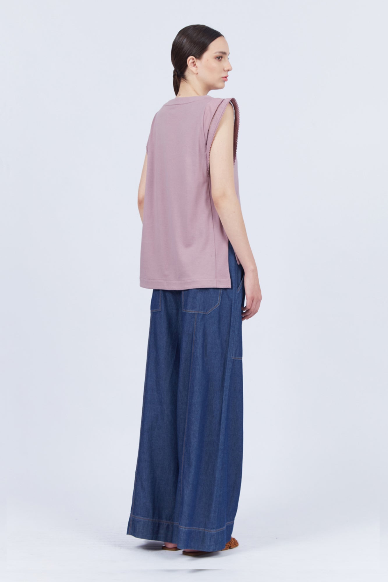 Regina Top in Lilac – Knit top in Pima cotton with lace and Greca detailing, dropped sleeves, and side slits.