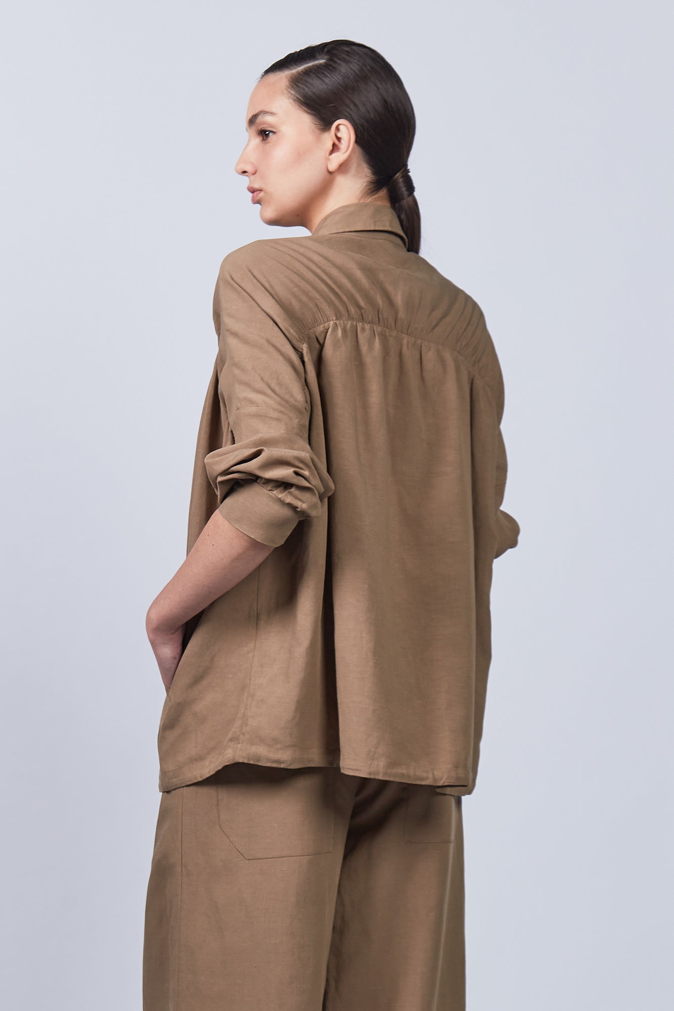 Ailani Jacket in Taupe – Linen Blend Jacket with Gathered Details