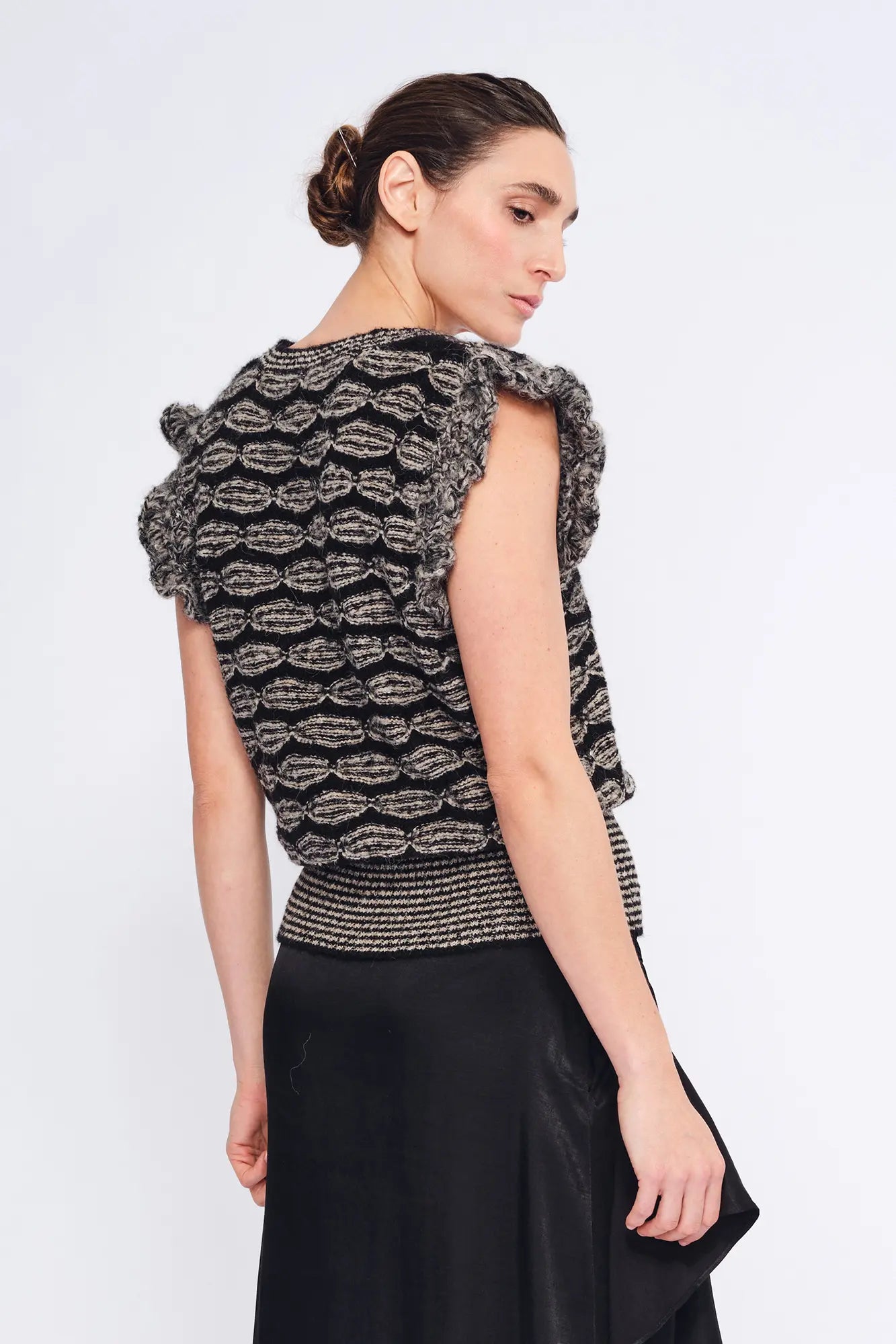 Beca Crochet Sleeve Alpaca Vest | Black Melange