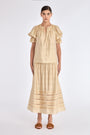 Lauren Blouse in Vanilla – Soft blouse with round neck, front V-slit and tie detail, and short sleeves with elastic cuffs.