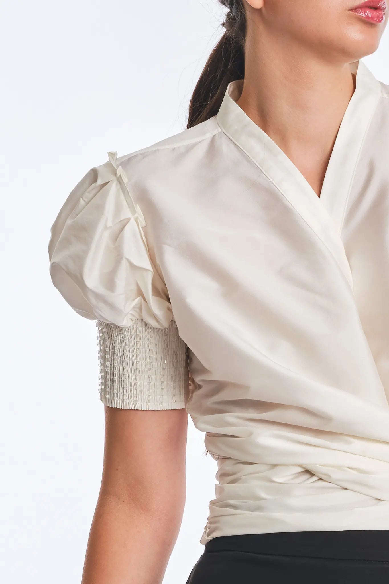 Lucianne Crystal-Cuff Bow Blouse | Off White