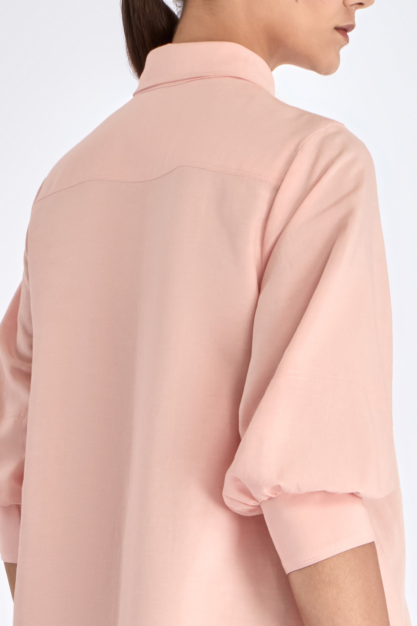 Tatiana Blouse in Rose – Linen blend blouse with shirt collar, hidden button placket, ¾ puff sleeves, and semi-elasticated cuffs.