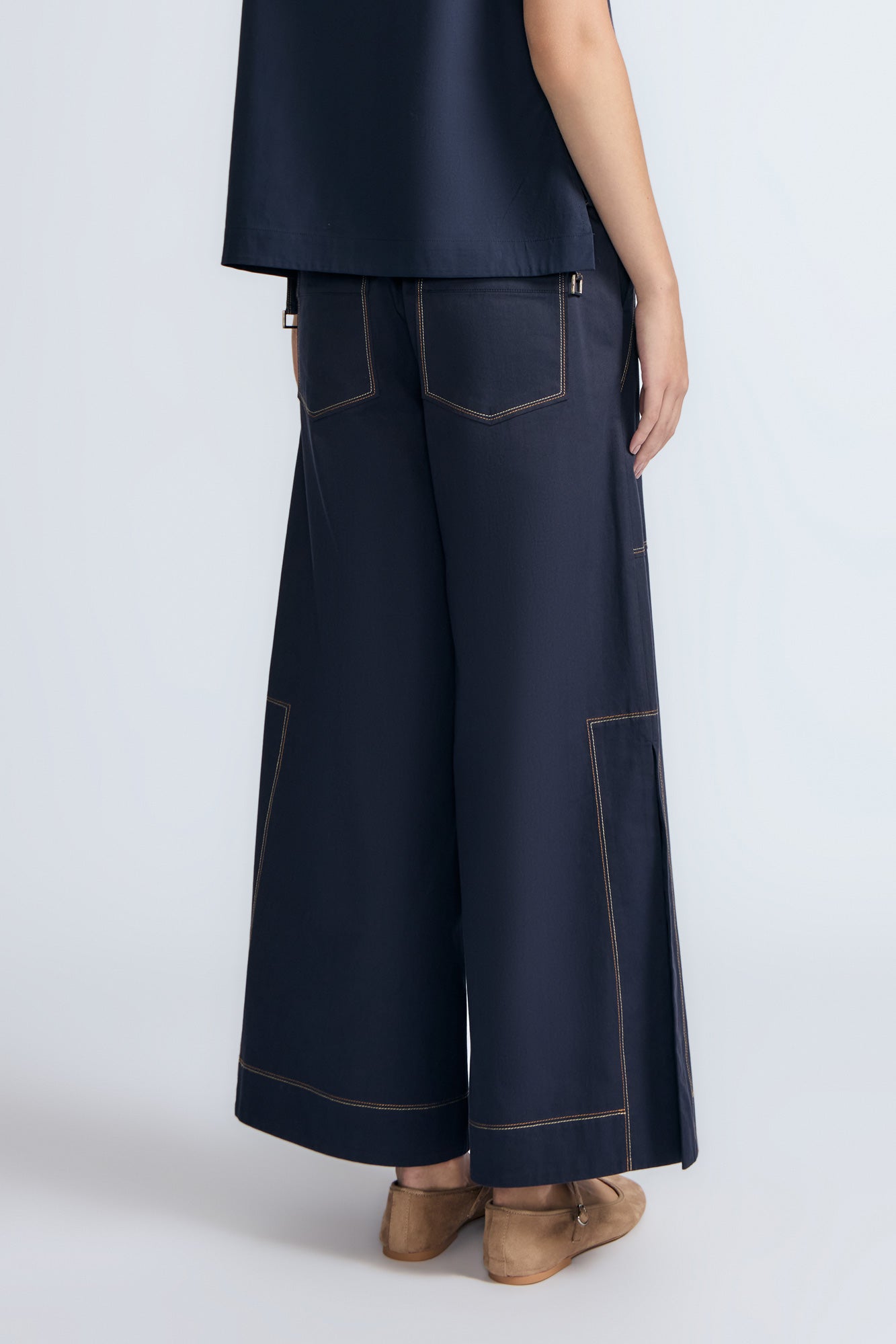 Zoe Pant in Navy – Wide-leg cotton pants with front and back patch pockets, high waist, and contrast stitching.