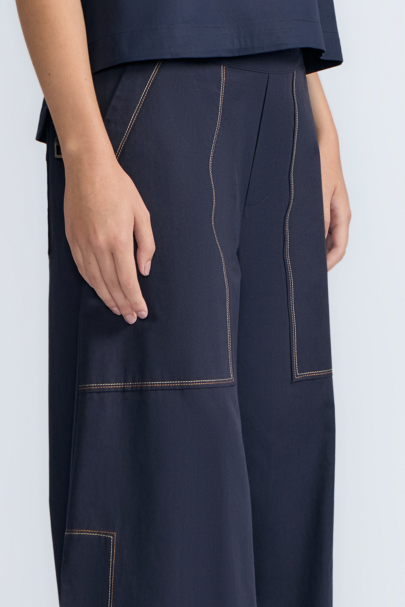 Zoe Pant in Navy – Wide-leg cotton pants with front and back patch pockets, high waist, and contrast stitching.